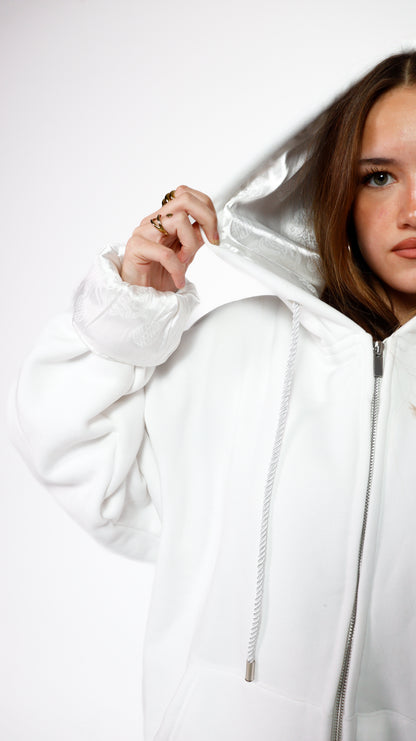 NUAGE - THE SATIN VEST - WHITE VEST + WHITE SATIN